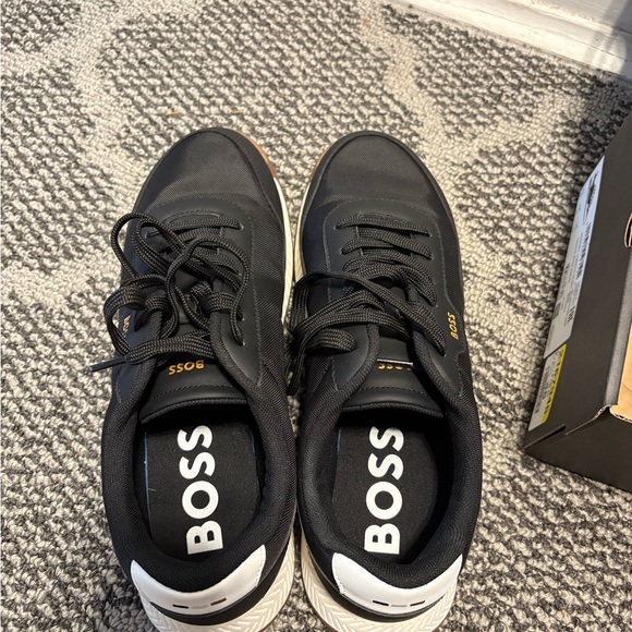 Hugo Boss titanium runn - Picture 2 of 4